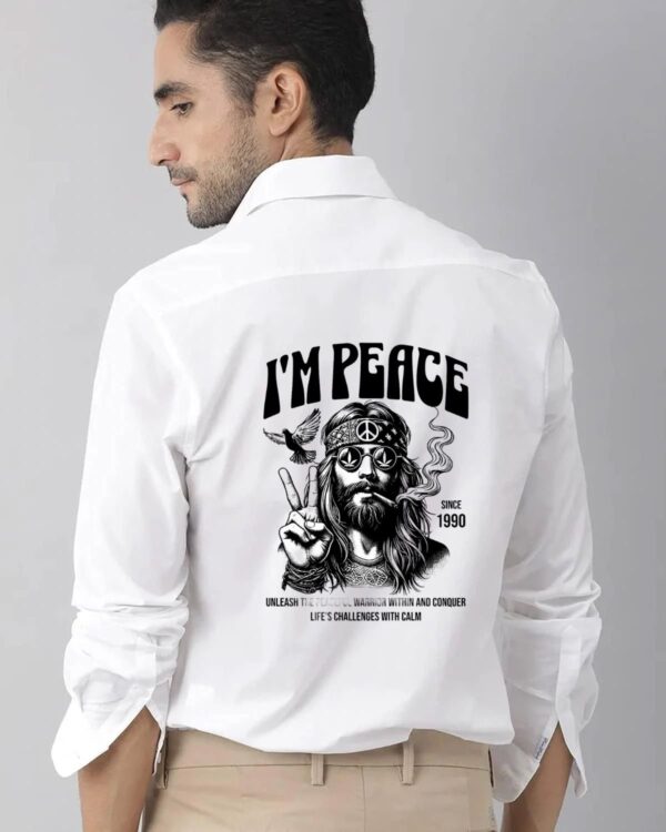 Men Regular Fit I'm Peace Printed Casual Shirt